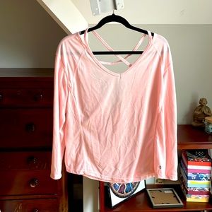 Pink yoga shirt size M